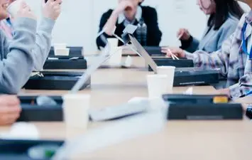 働く環境と制度イメージ